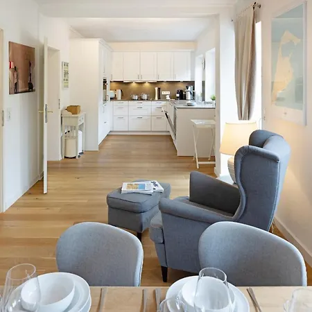 Amur Ferienhaus *